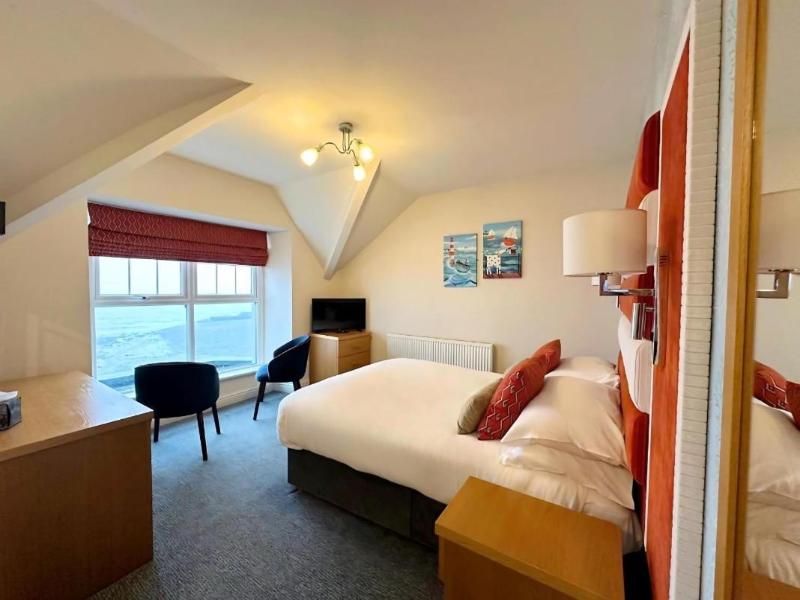 Caerwylan Hotel image
