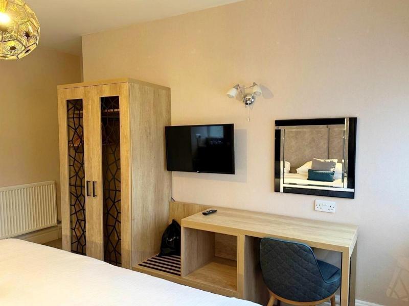 Caerwylan Hotel image