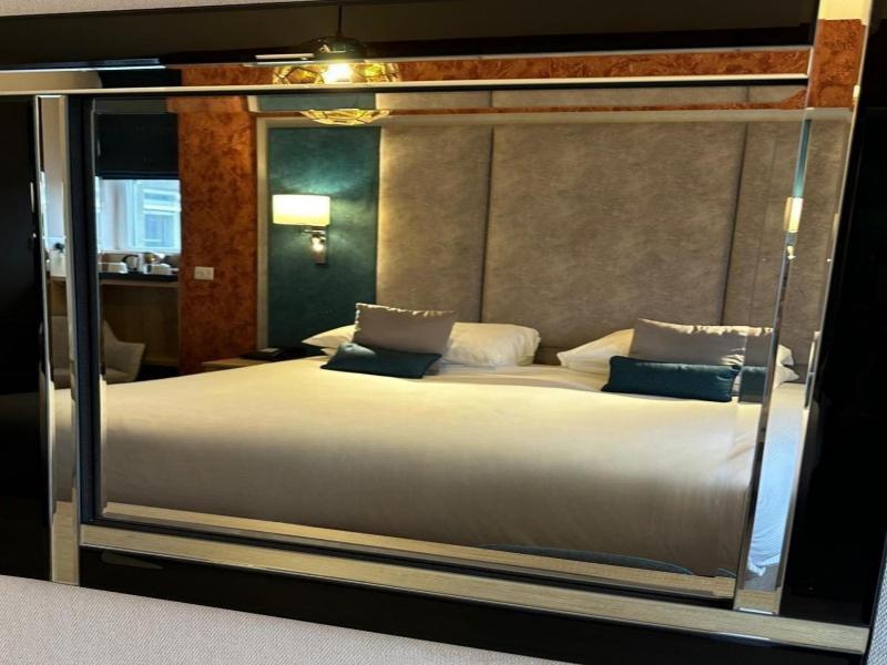 Caerwylan Hotel image