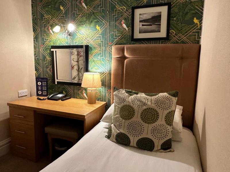 Caerwylan Hotel image
