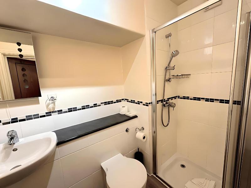 Caerwylan Hotel image