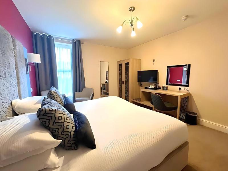 Caerwylan Hotel image