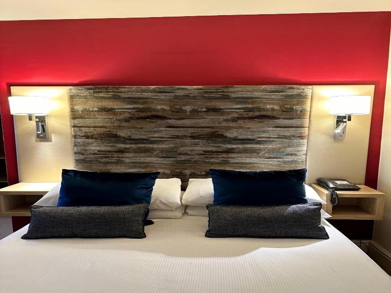 Caerwylan Hotel image