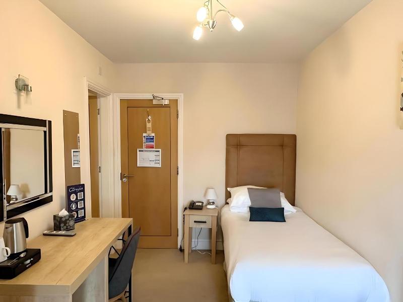 Caerwylan Hotel image
