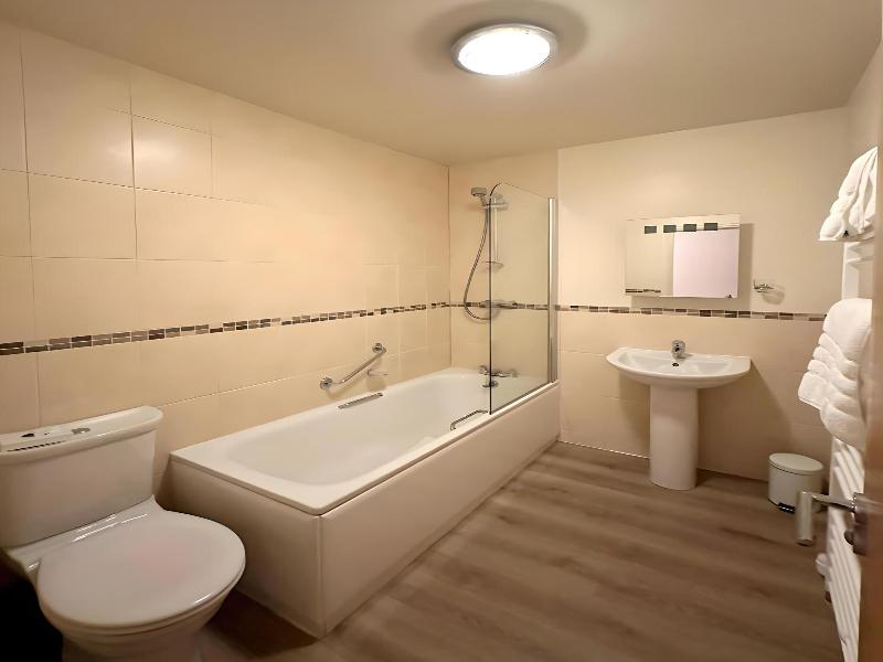 Caerwylan Hotel image