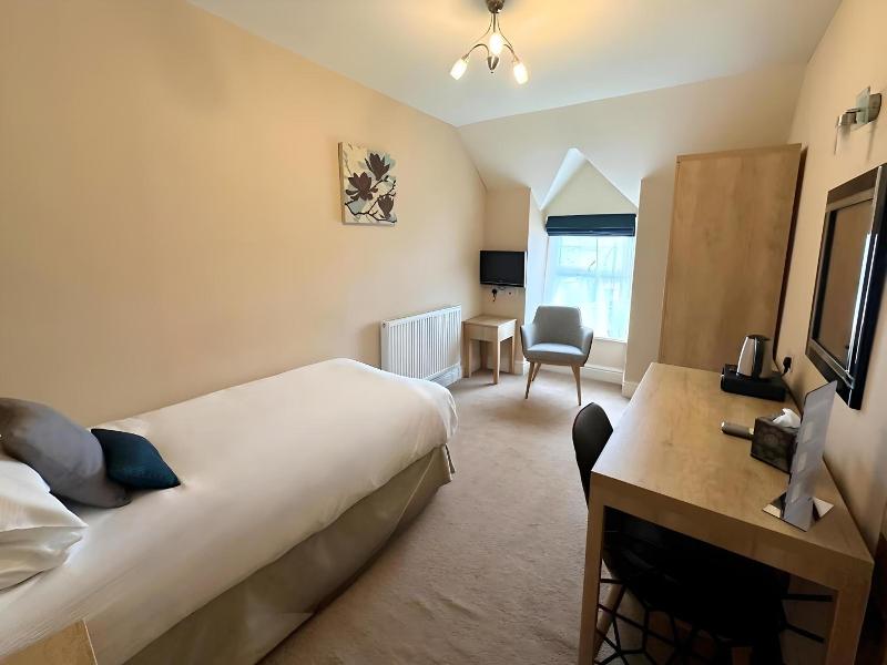 Caerwylan Hotel image
