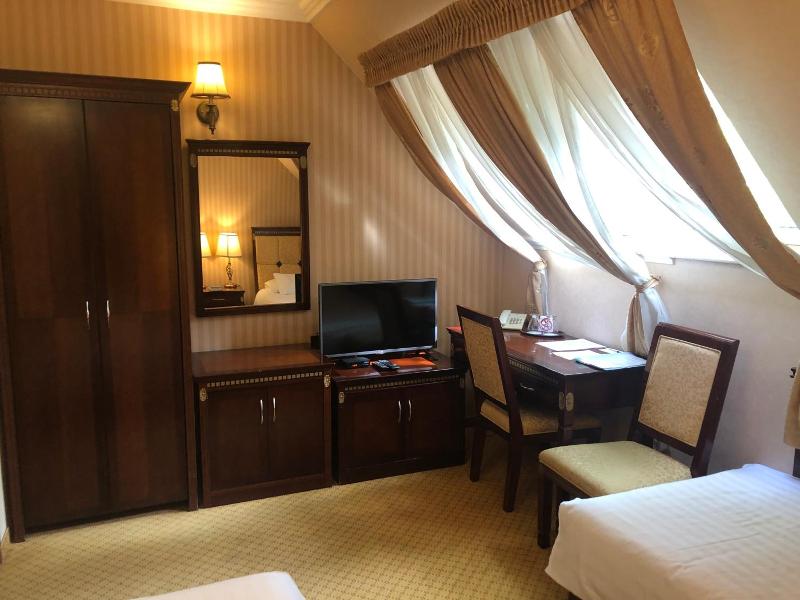 Villa Hotel image