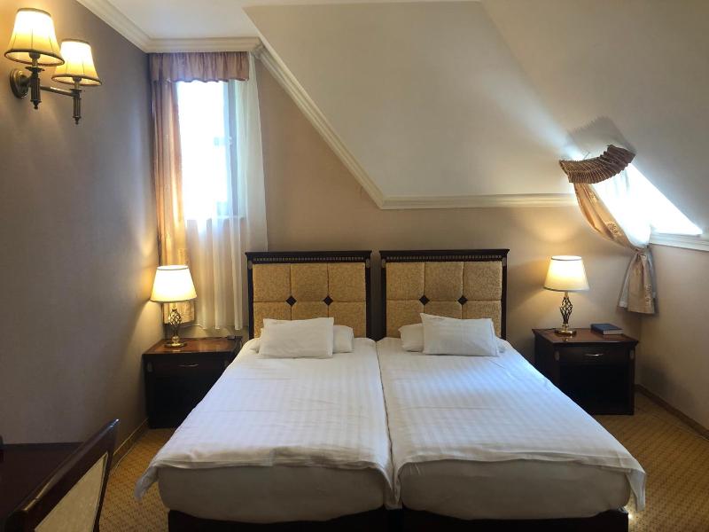 Villa Hotel image