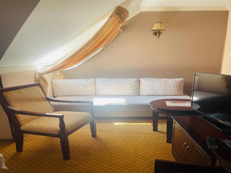Villa Hotel image