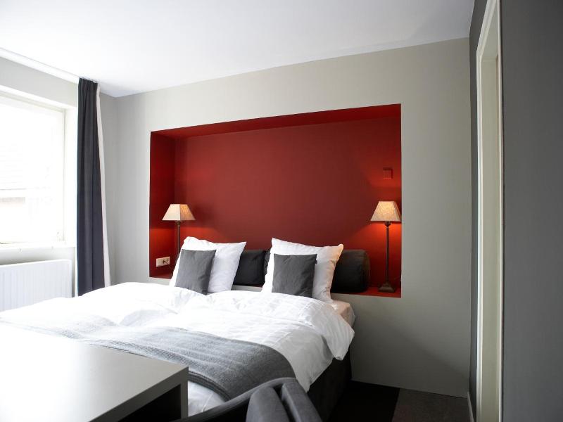 Hotel De Prins image