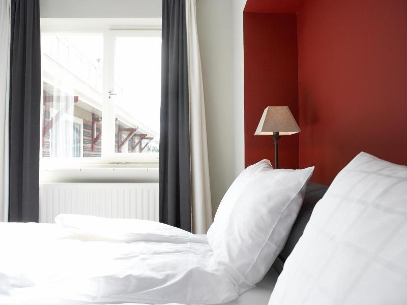 Hotel De Prins image