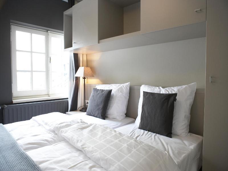 Hotel De Prins image