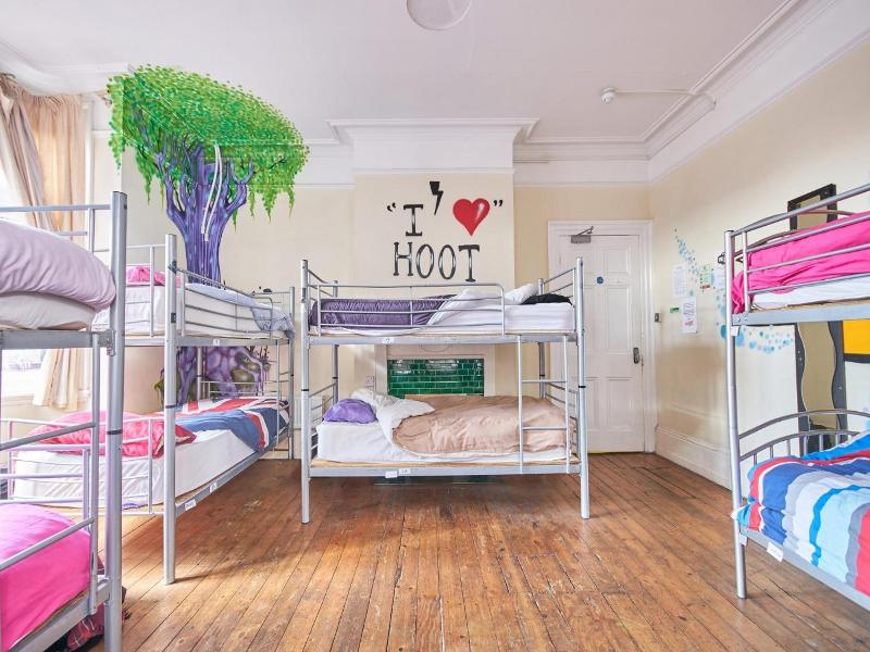 Hootananny Hostel image