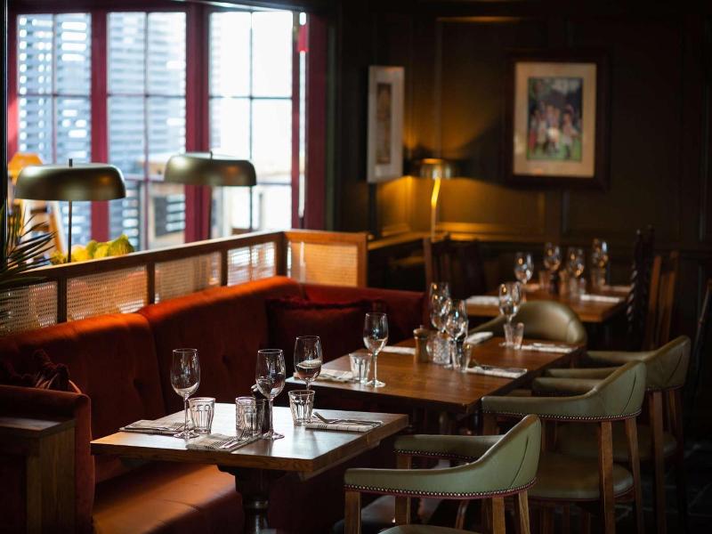 Dukes Head Hotel image