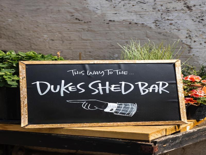 Dukes Head Hotel image