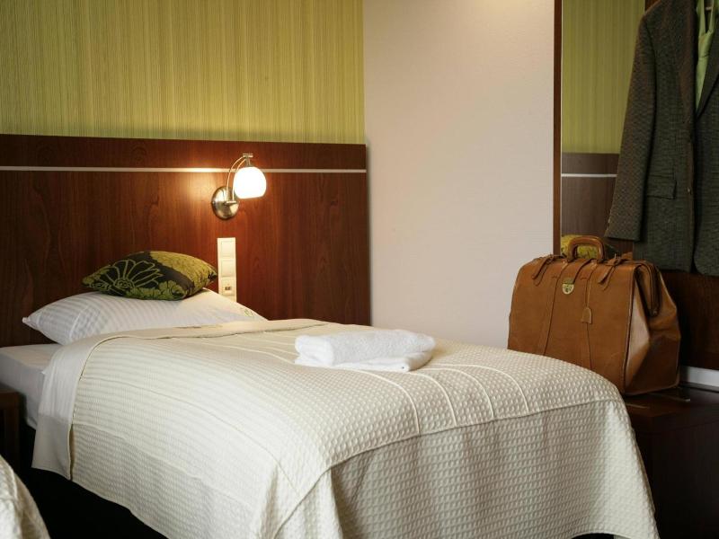 Hotel Azyl image