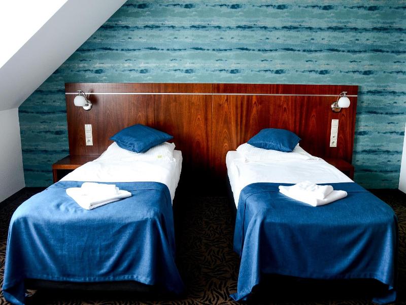 Hotel Azyl image