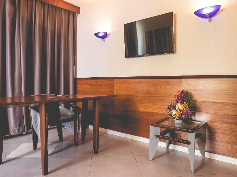 Hotel Des Roches image