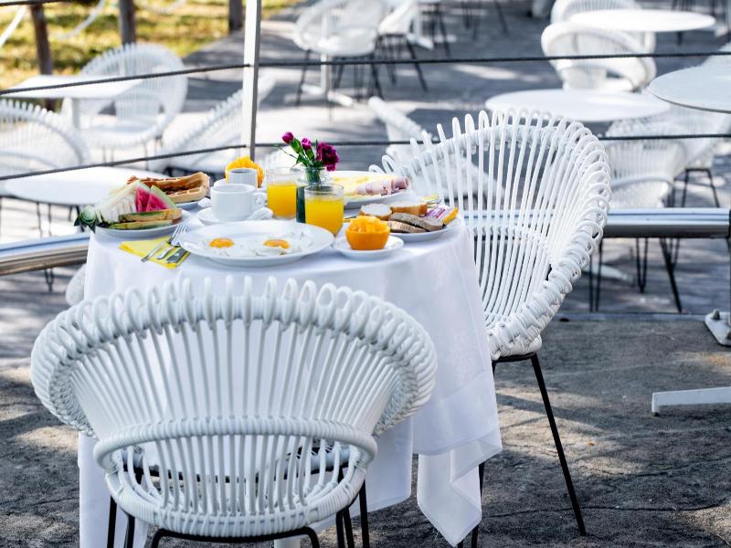Hotel Des Roches image