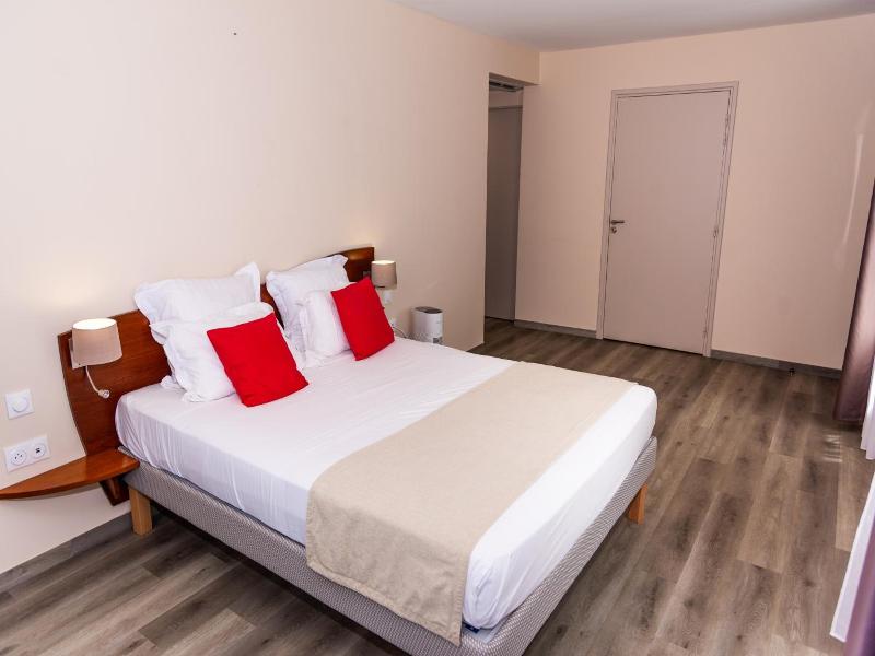 Hotel Des Roches image