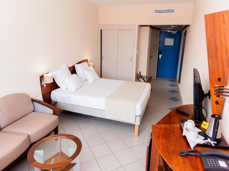 Hotel Des Roches image
