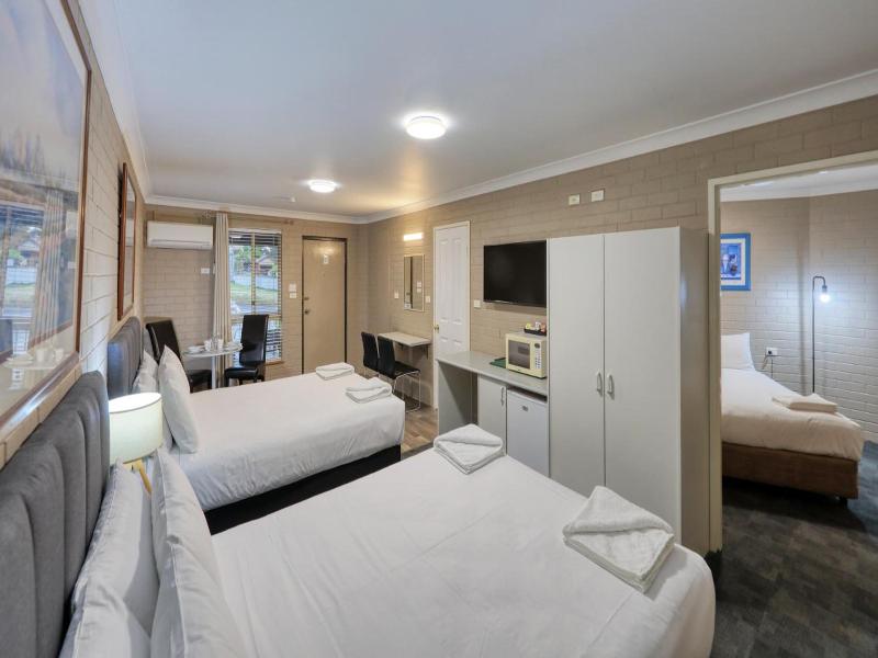 Canowindra Riverview Motel