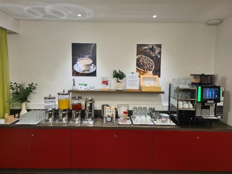 Nyon Hostel image
