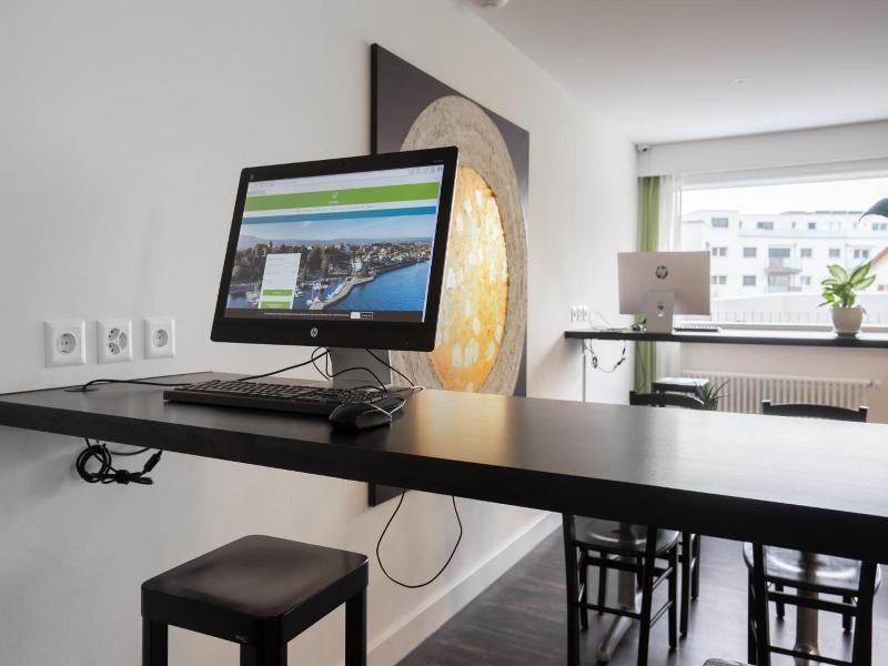Nyon Hostel image