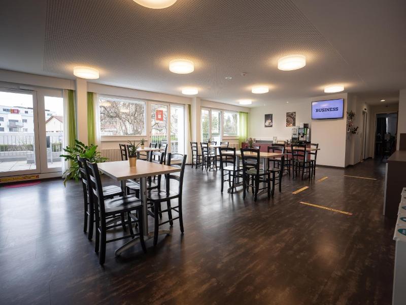 Nyon Hostel image