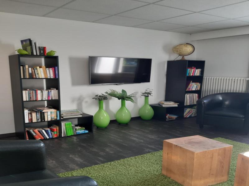 Nyon Hostel image