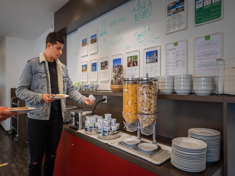 Nyon Hostel image