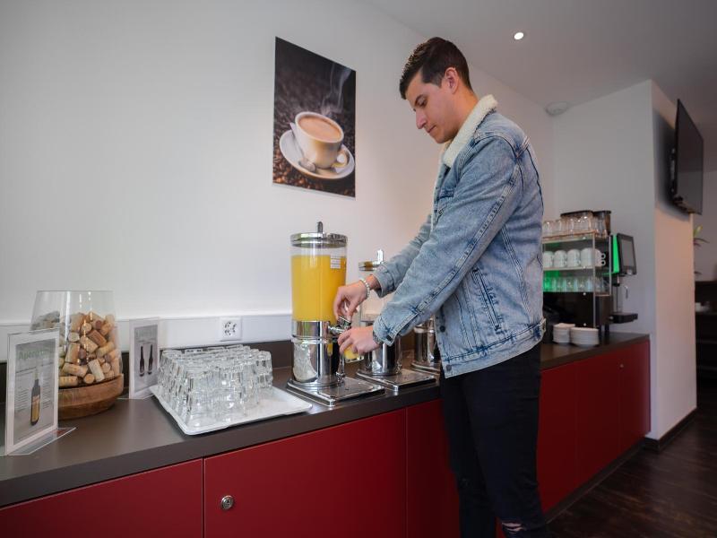 Nyon Hostel image