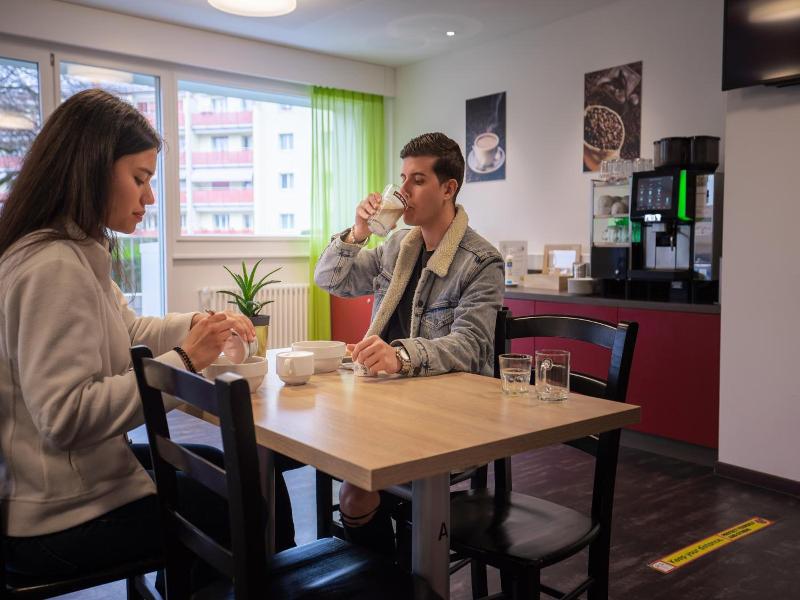Nyon Hostel image