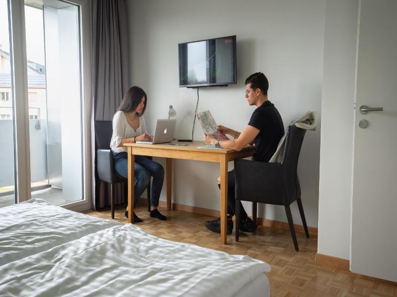 Nyon Hostel image