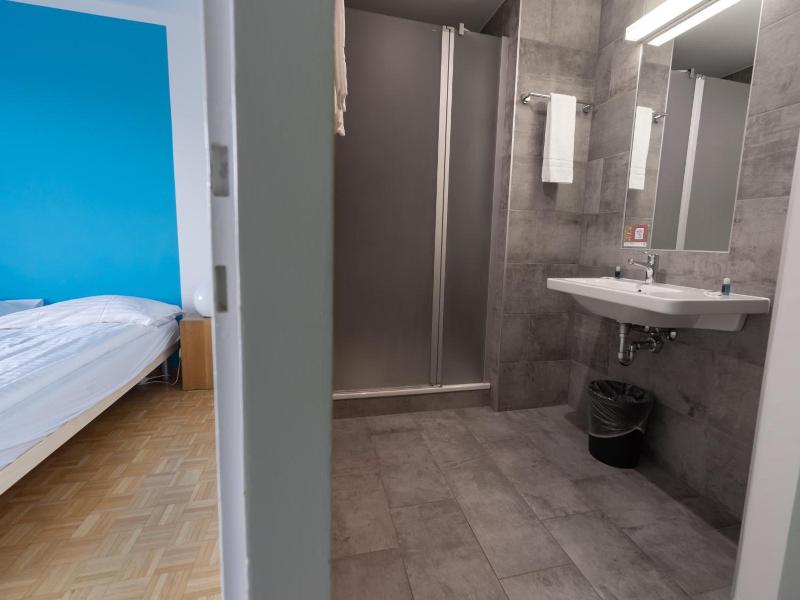 Nyon Hostel image