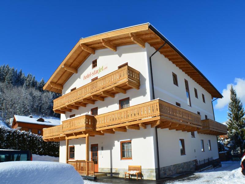 Hotel Starjet image