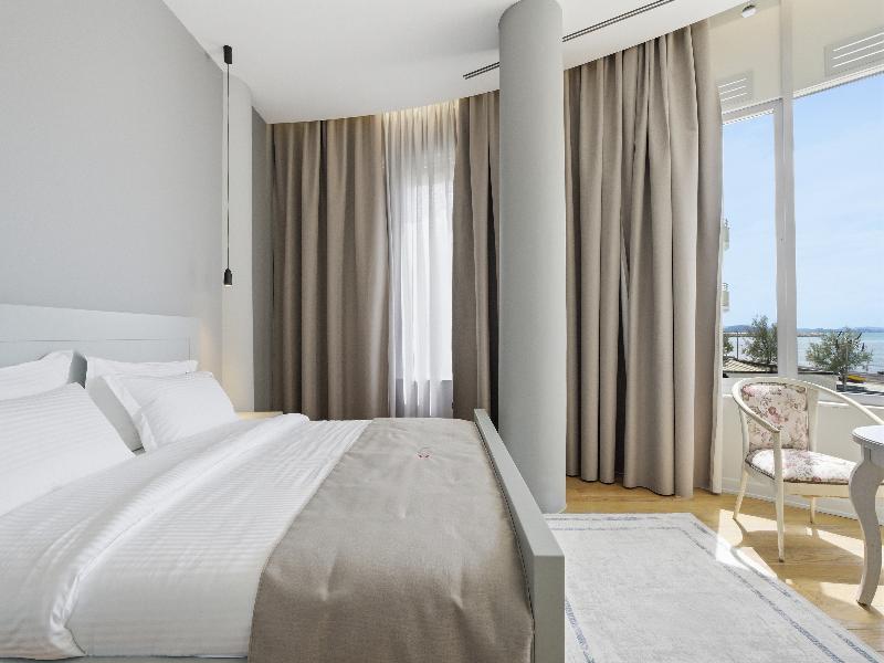 Cela Boutique Hotel image