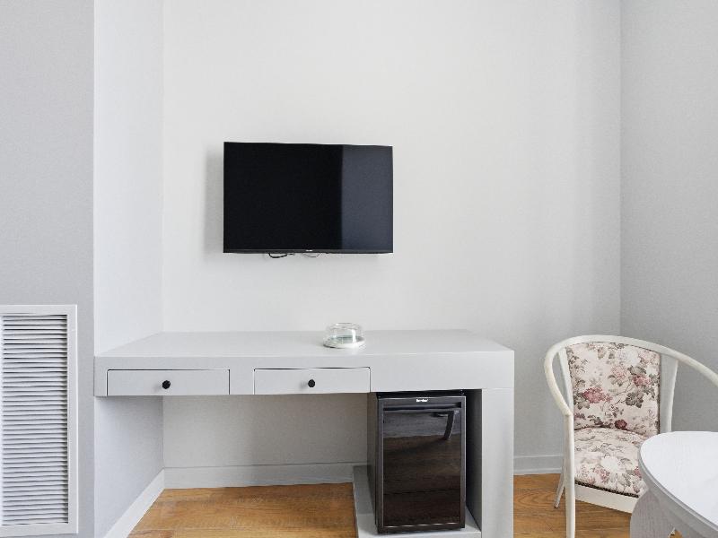 Cela Boutique Hotel image