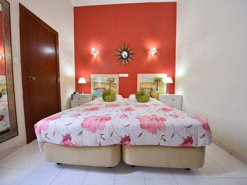 Hotel Bejense image