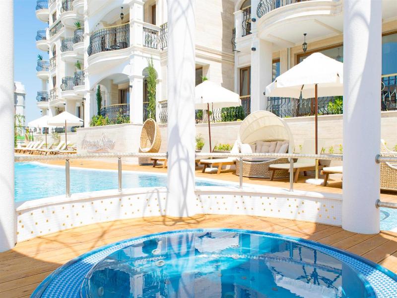 Harmony Suites Saint Vlas image