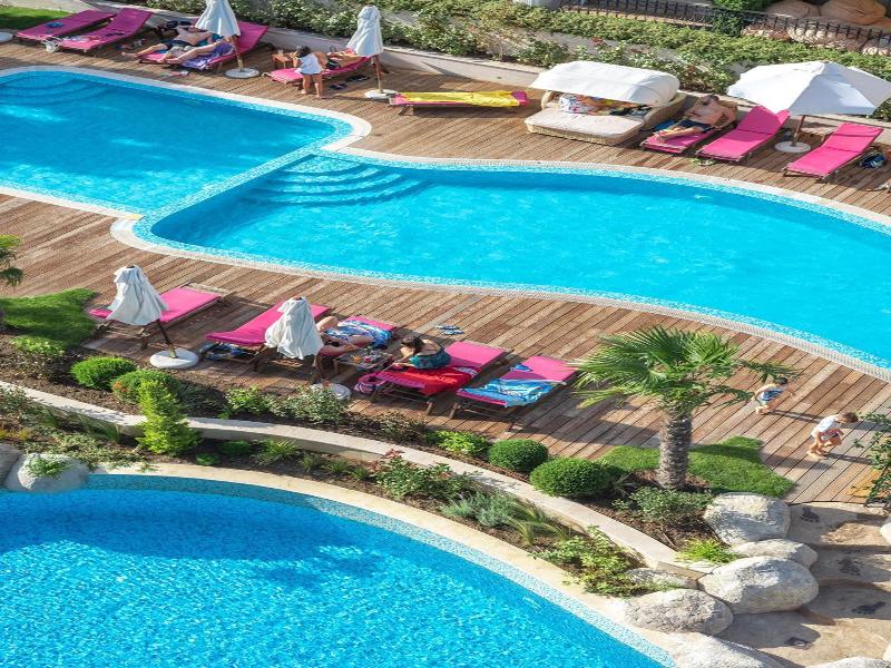 Harmony Suites Saint Vlas image
