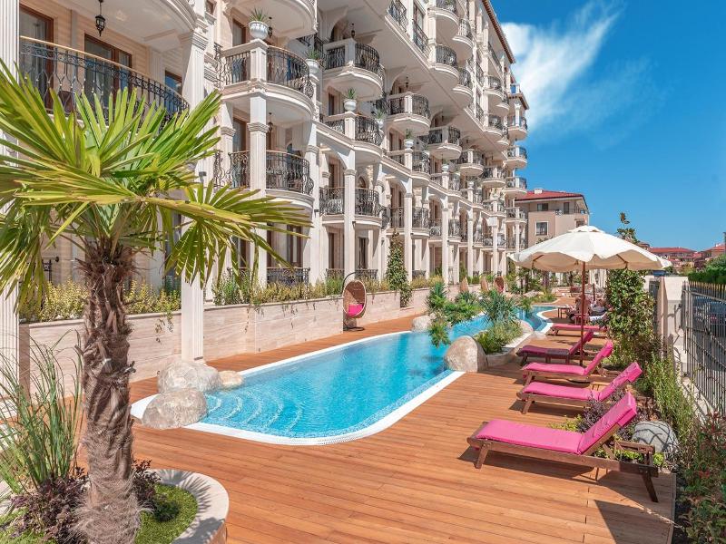 Harmony Suites Saint Vlas image
