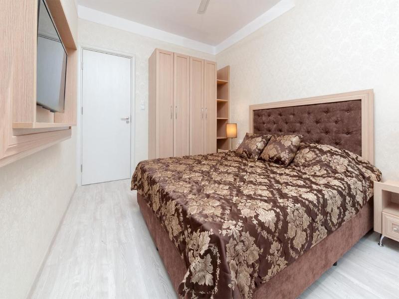 Harmony Suites Saint Vlas image