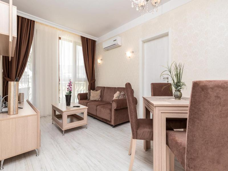 Harmony Suites Saint Vlas image