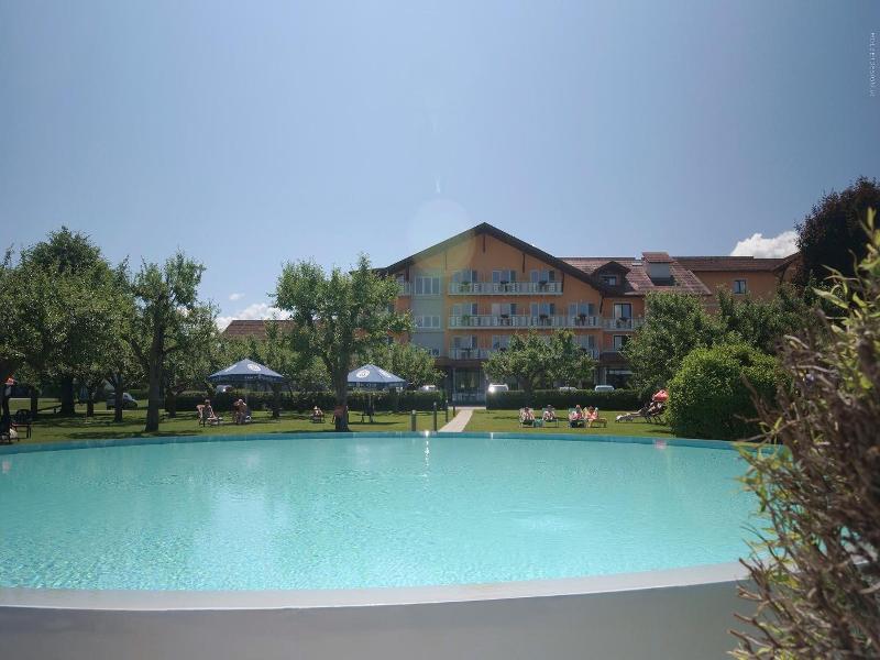 Hotel Pachernighof image