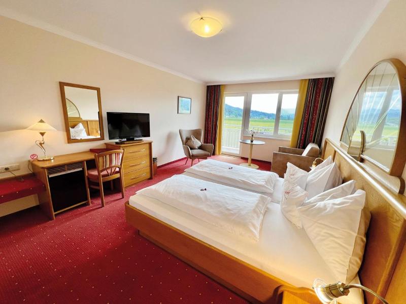 Hotel Pachernighof image