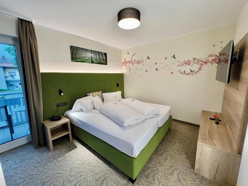 Hotel Pachernighof image