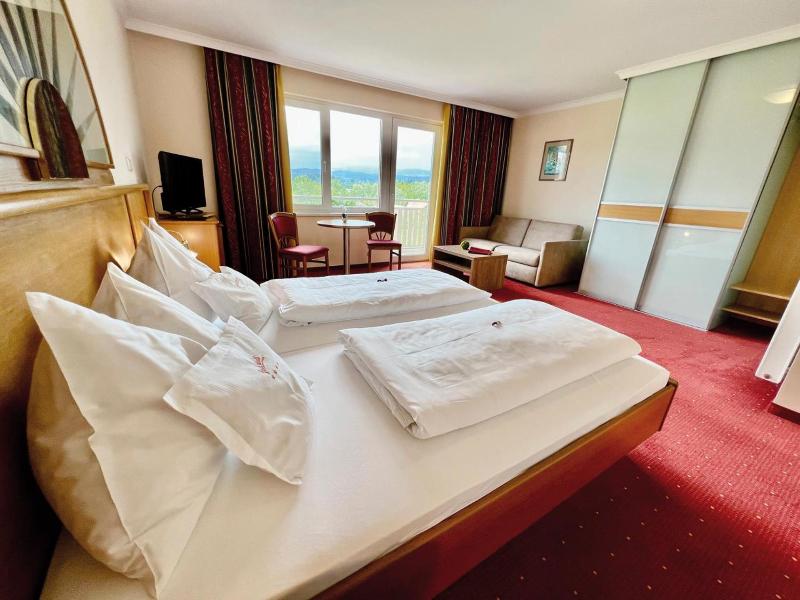 Hotel Pachernighof image