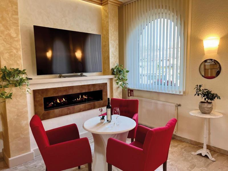 Hotel Pachernighof image