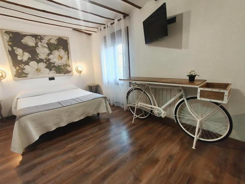 Hotel La Huella Del Camino image